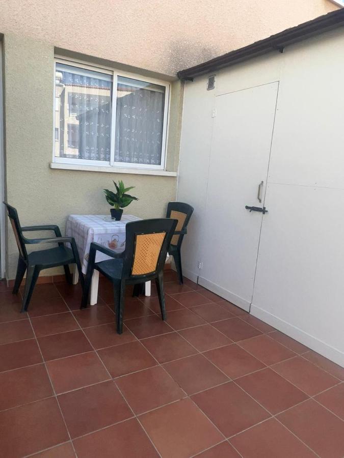 דירה Marias Spacious Aparment *